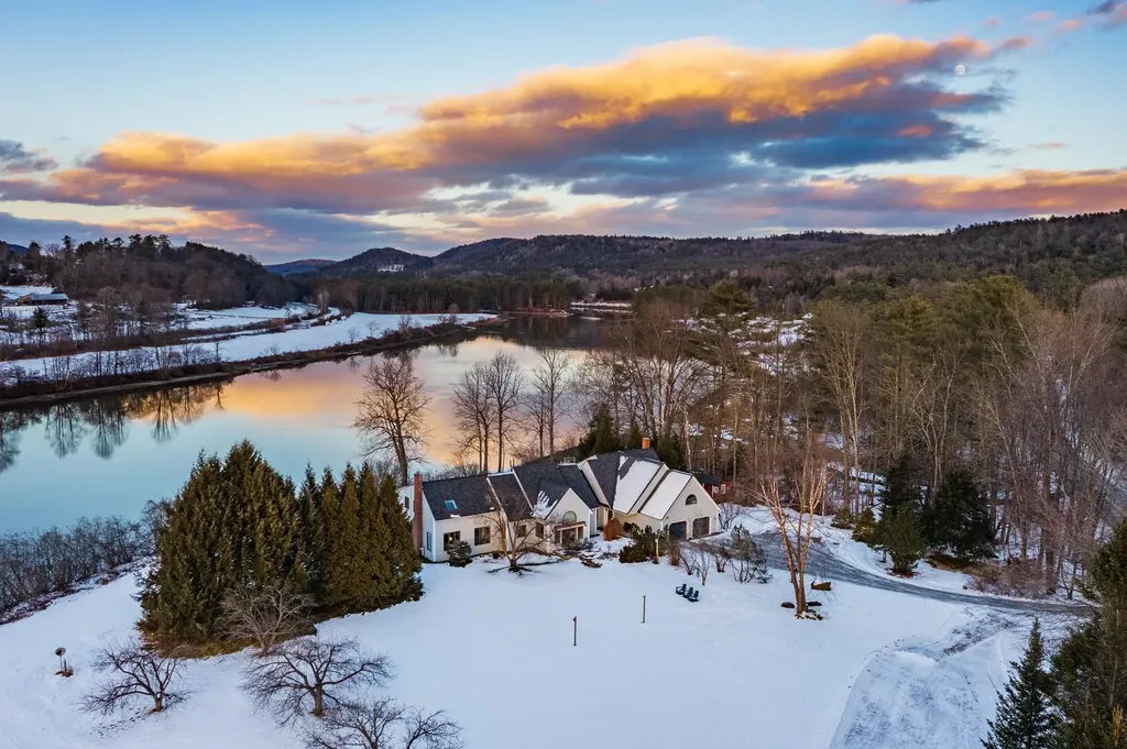 56 River Road Hanover NH 03755