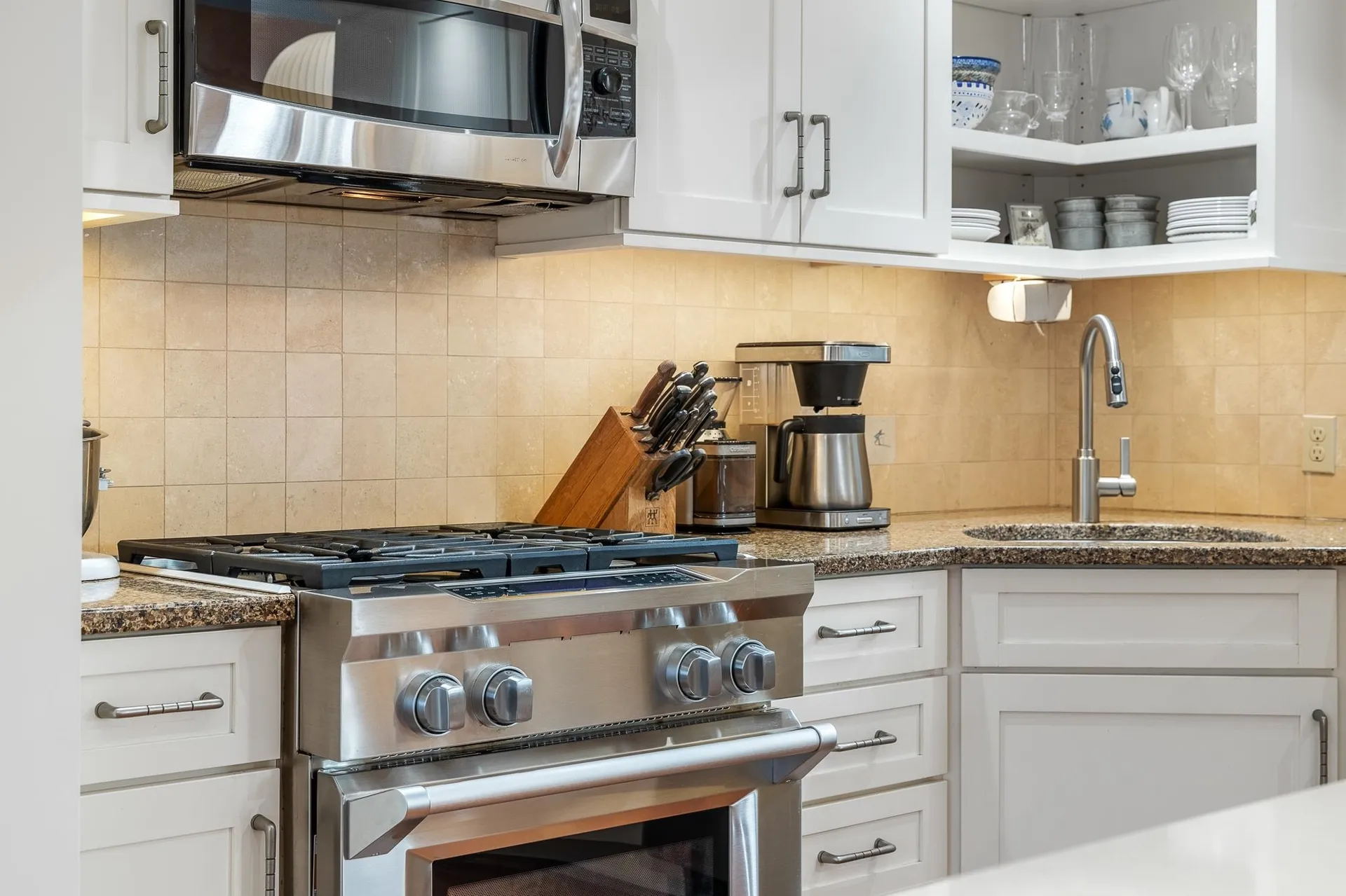 56 River Road Hanover NH 03755