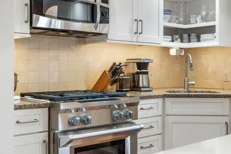 56 River Road Hanover NH 03755