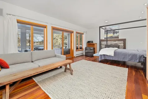 56 River Road Hanover NH 03755