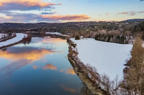 56 River Road Hanover NH 03755