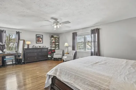 20 Indiana Drive Nashua NH 03060