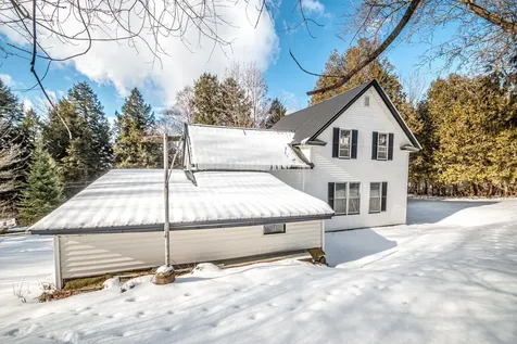 60 Hillside Avenue Northumberland NH 03582