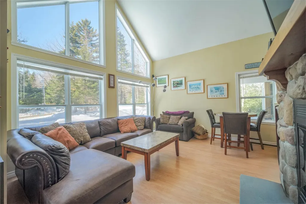 23 Joans Ridge Dover VT 05356