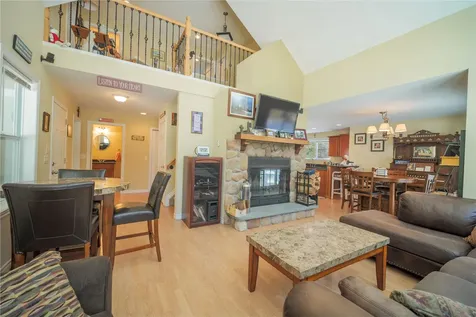 23 Joans Ridge Dover VT 05356