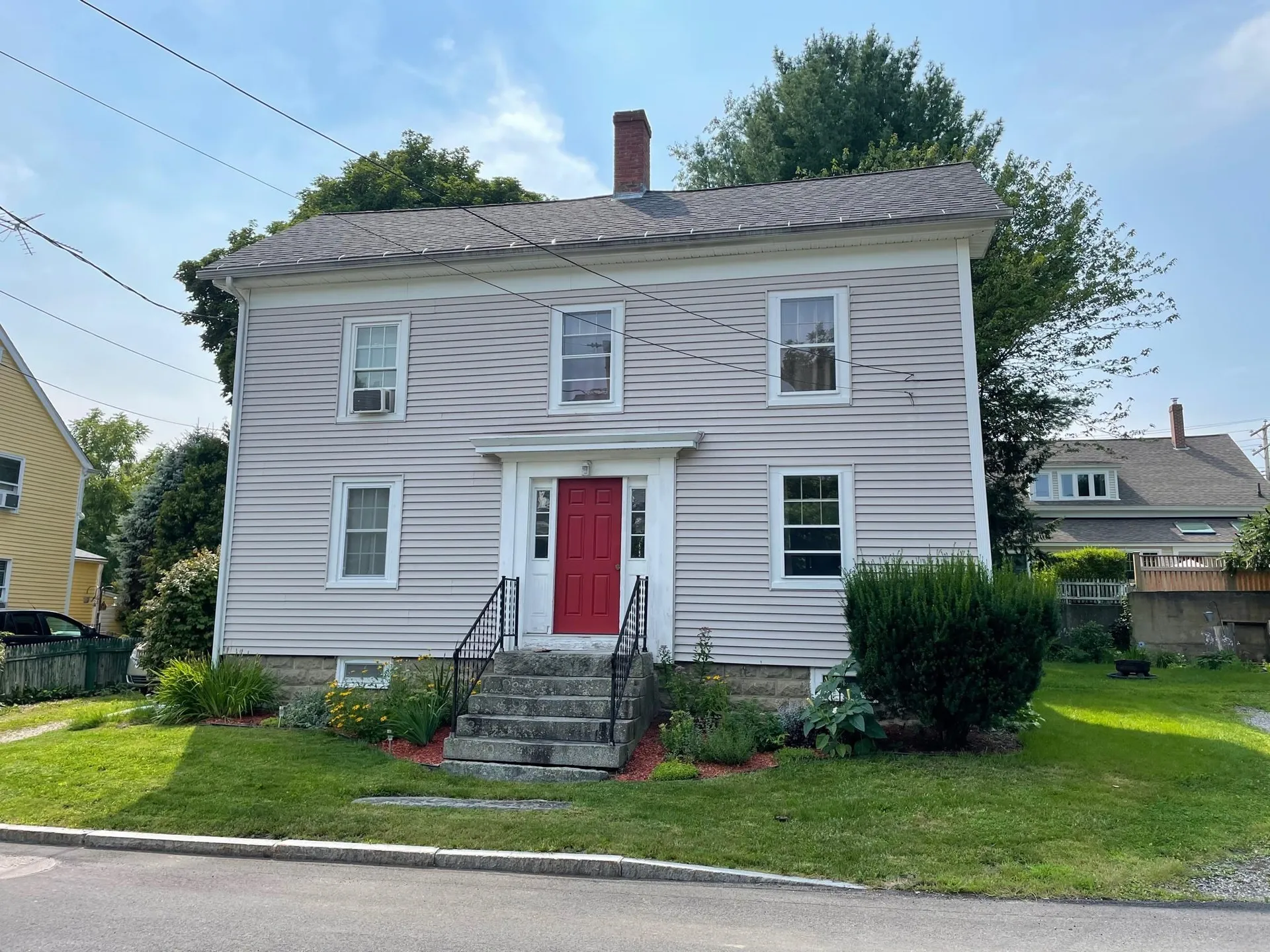 9 Lincoln Avenue Newmarket NH 03857