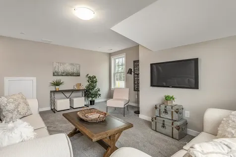 23 Shearwater Drive Portsmouth NH 03801