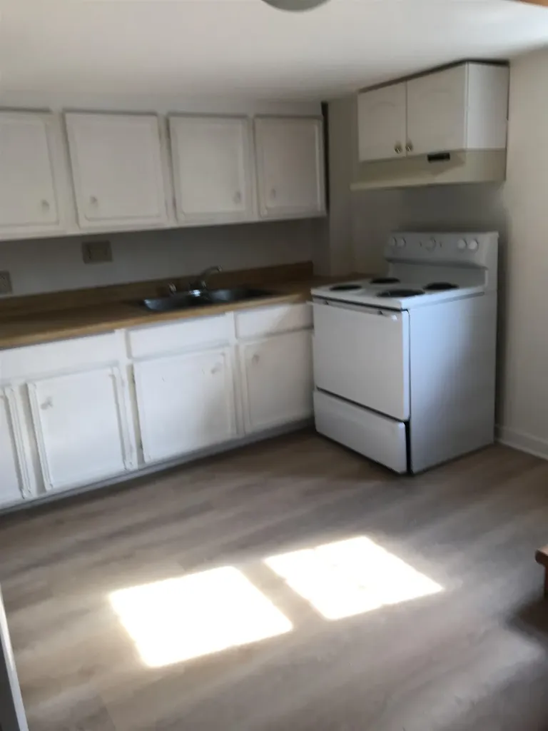 8 Hanson Street Dover NH 03820