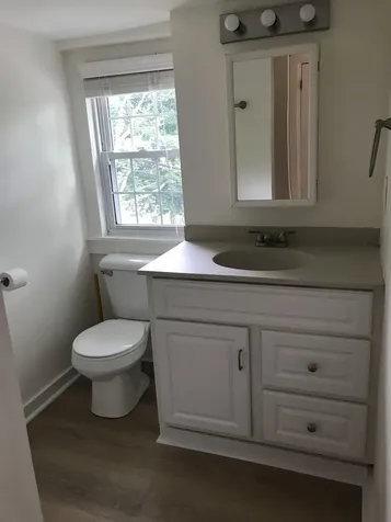 8 Hanson Street Dover NH 03820