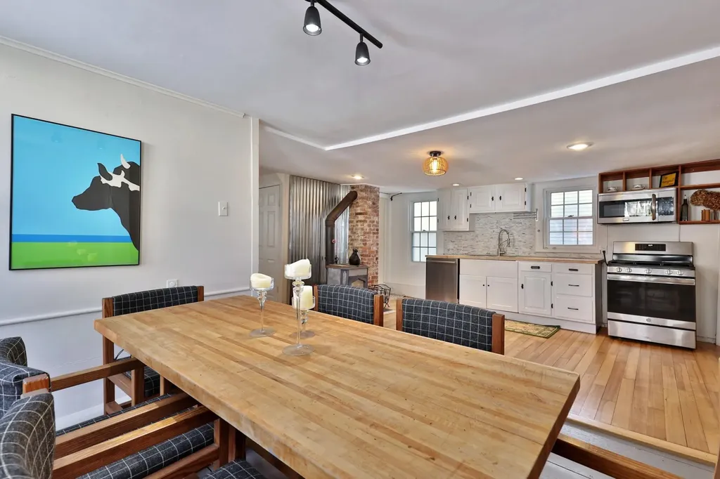 489 Main Street Chester VT 05143