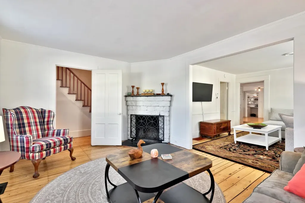 489 Main Street Chester VT 05143