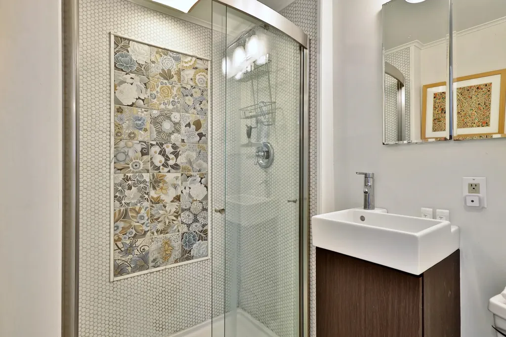 489 Main Street Chester VT 05143