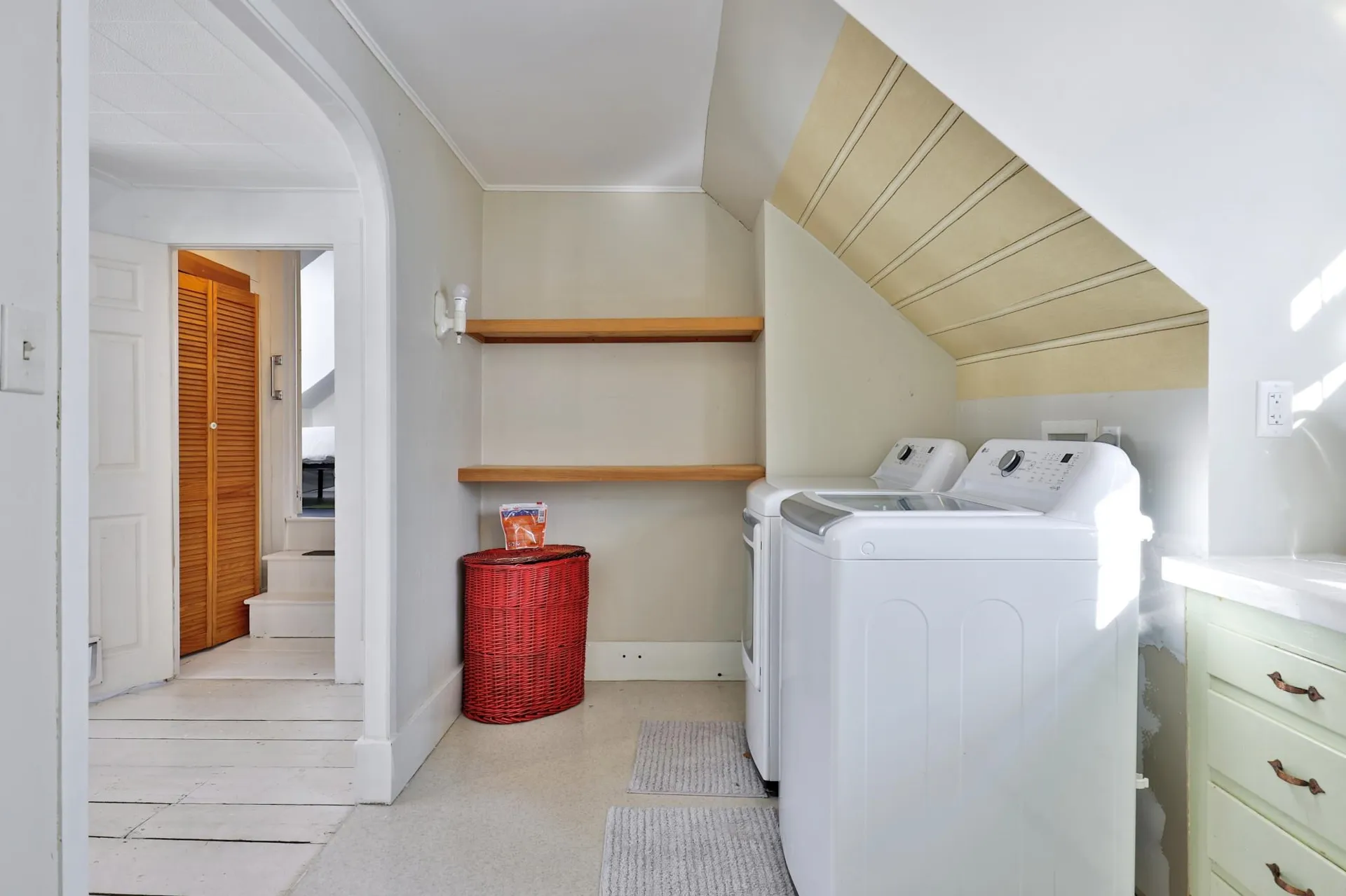 489 Main Street Chester VT 05143