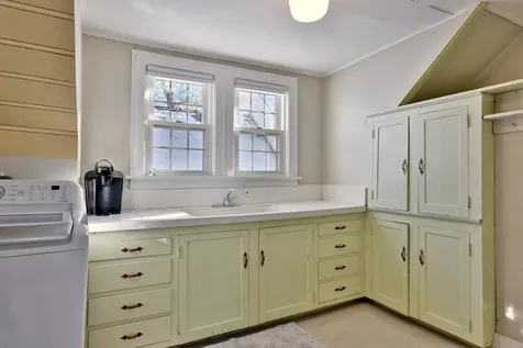 489 Main Street Chester VT 05143