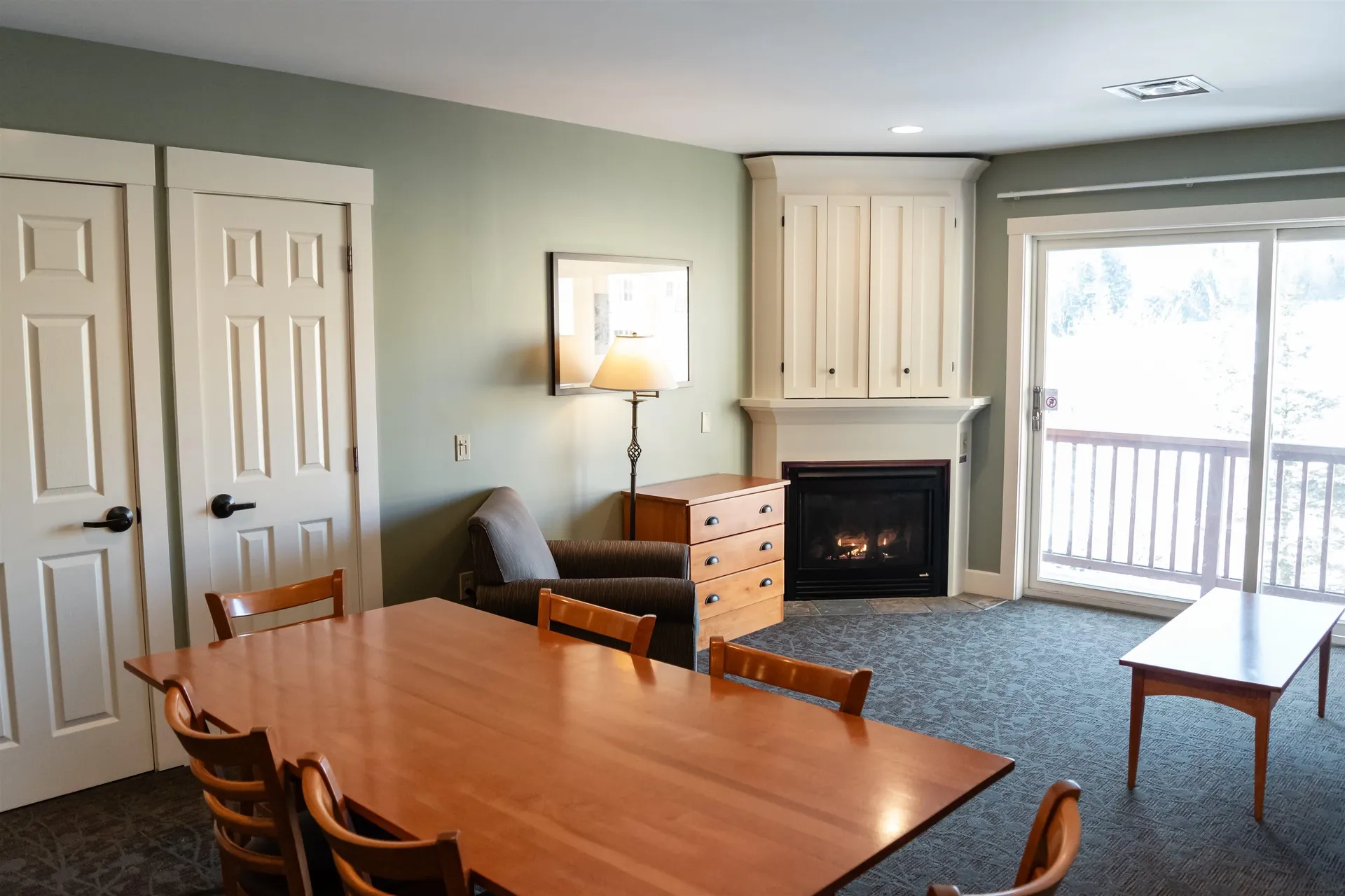 325/327 Qiv Jackson Gore Inn Ludlow VT 05149