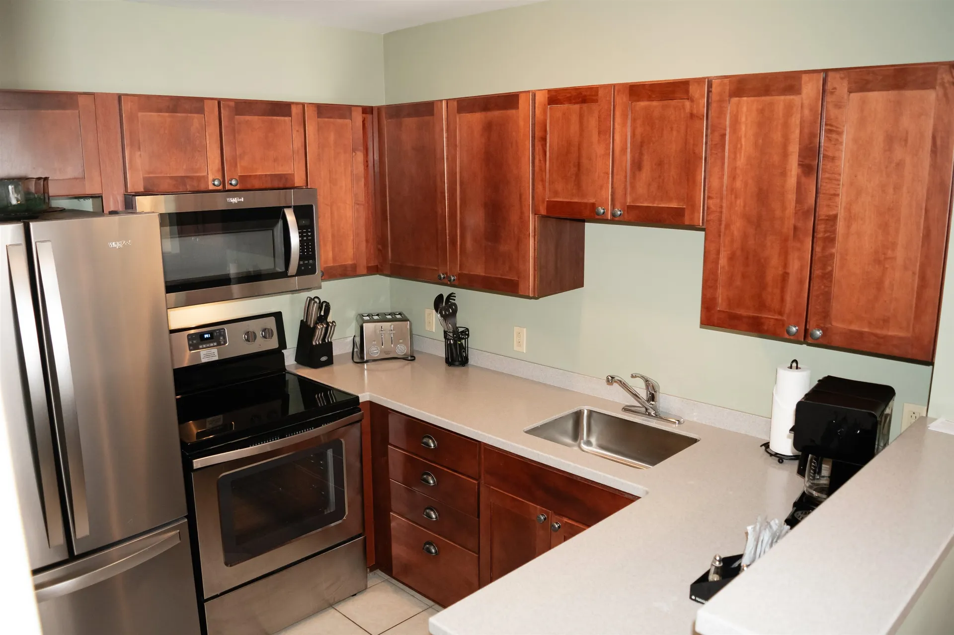 325/327 Qiv Jackson Gore Inn Ludlow VT 05149