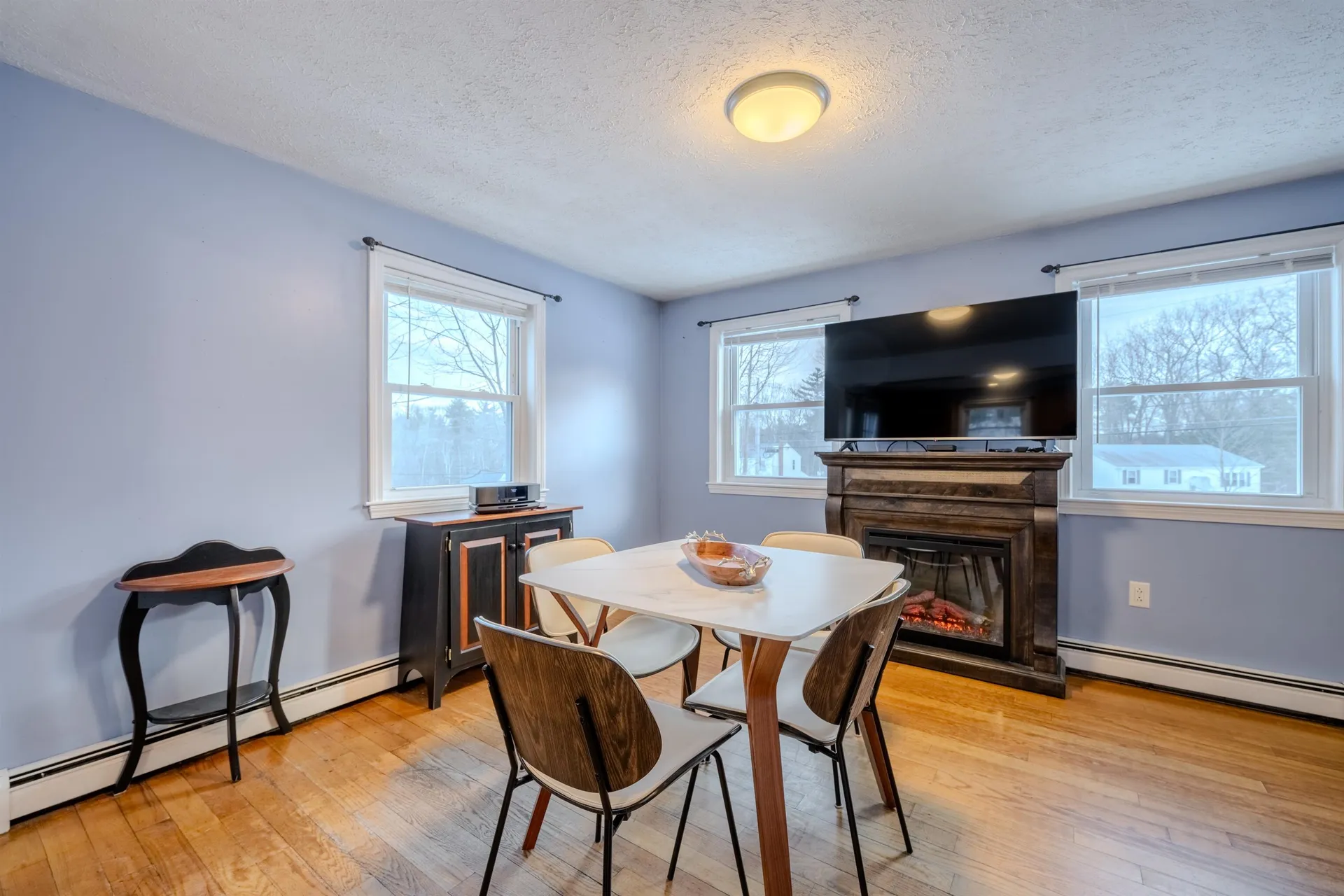 12 Joanne Drive Hooksett NH 03106