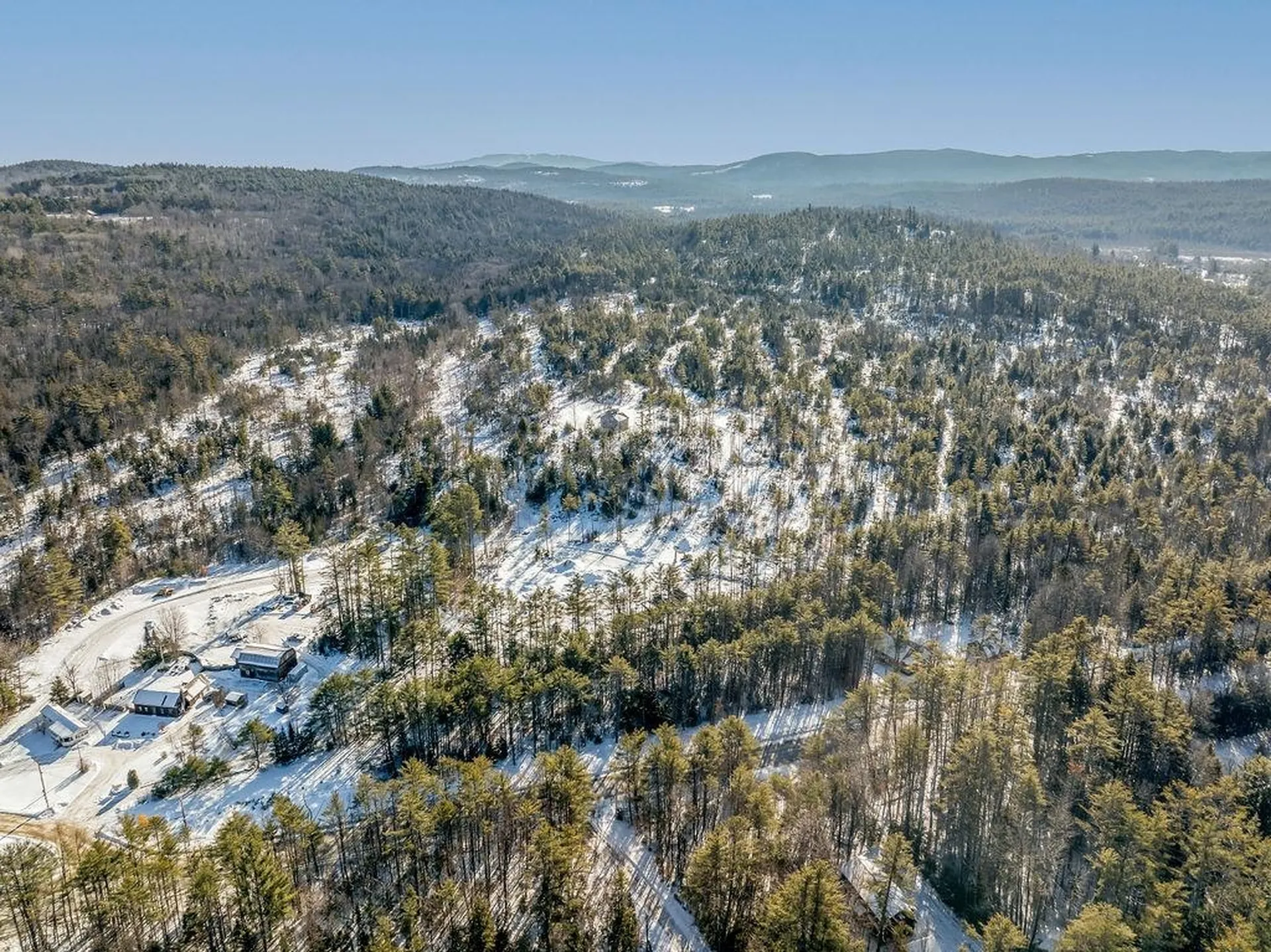 Bullock's Crossing Grafton NH 03240