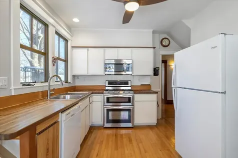 1229 South Street Portsmouth NH 03801