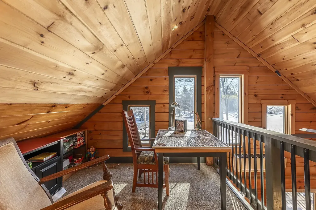 531 Quechee Road Hartland VT 05048