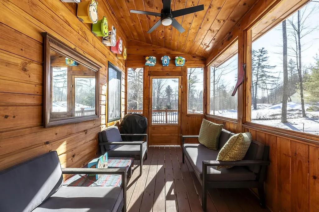 531 Quechee Road Hartland VT 05048