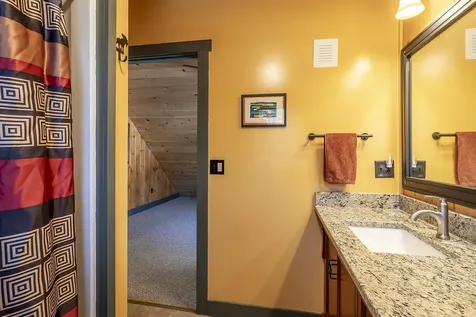 531 Quechee Road Hartland VT 05048