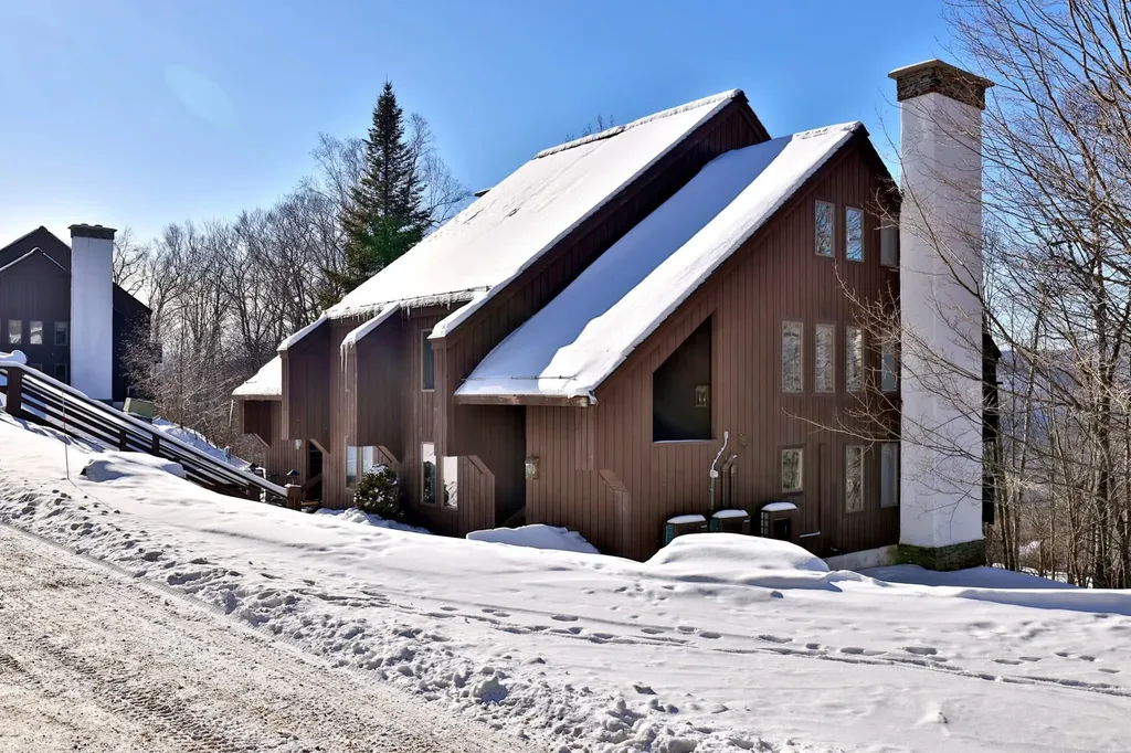 145 Blueberry Ledge Ridge Plymouth VT 05056