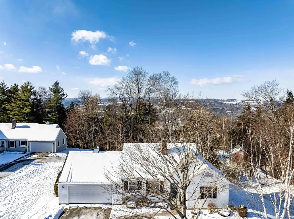 30 Wildersburg Common Barre Town VT 05461