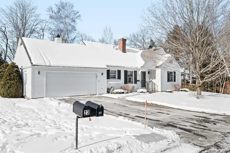 30 Wildersburg Common Barre Town VT 05461