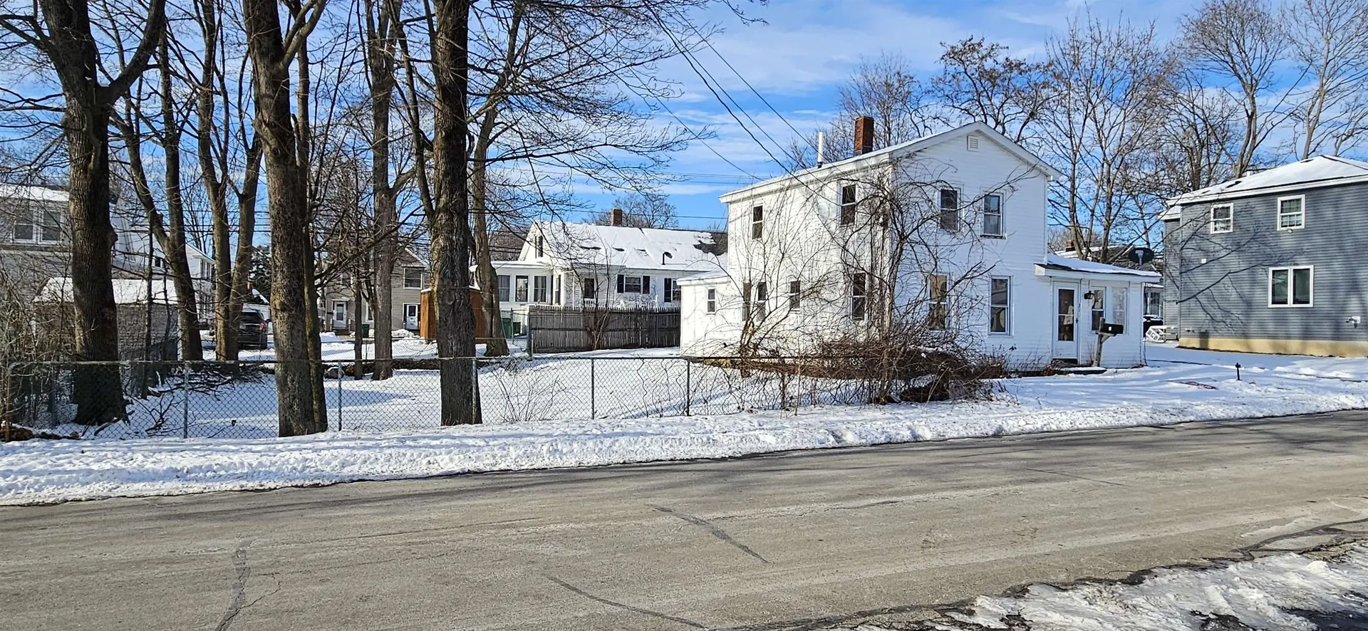 31 Jackson Street Rochester NH 03867