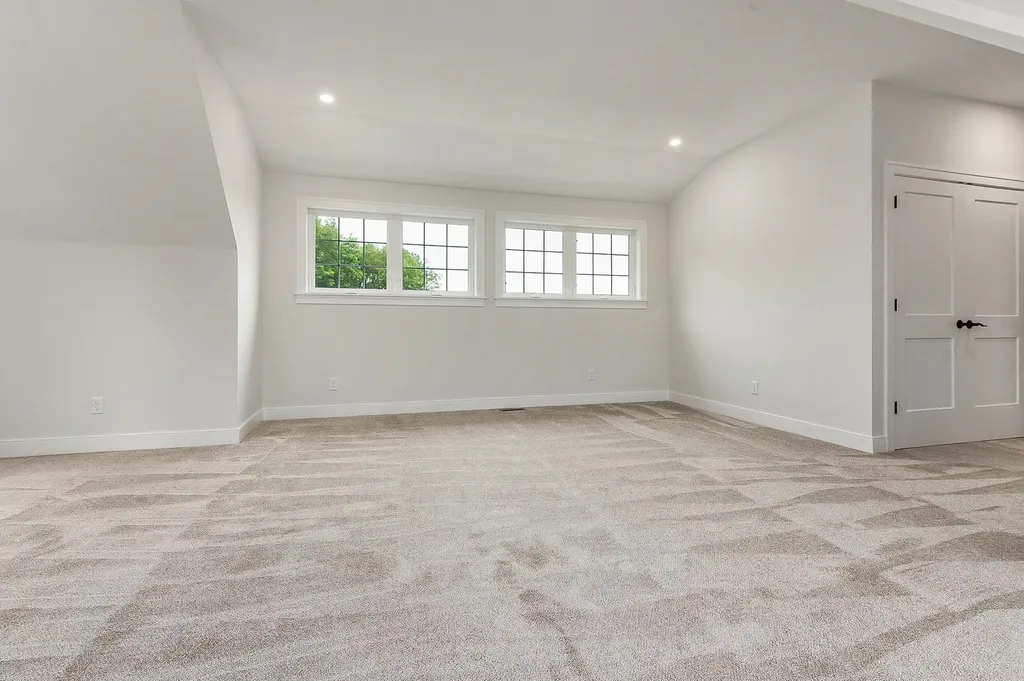 Lot 8 Emerson Ridge Dover NH 03820