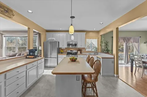 39 Wilkinson Drive Essex Junction VT 05452