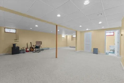 39 Wilkinson Drive Essex Junction VT 05452