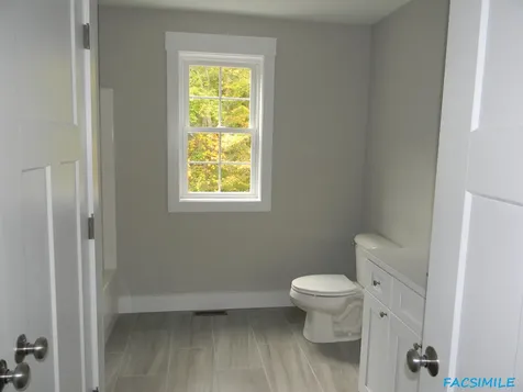 14 Bassett Lane Fremont NH 03044