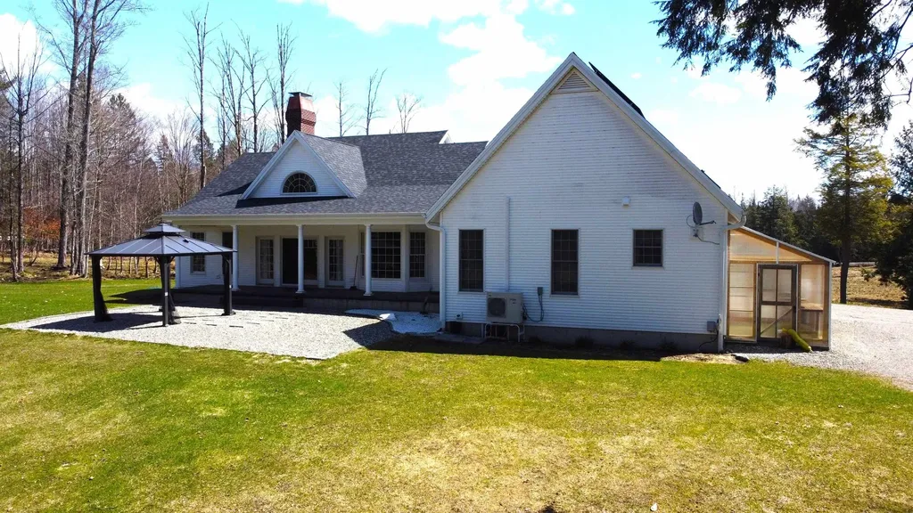 4799 Hinman Settler Road Brownington VT 05860
