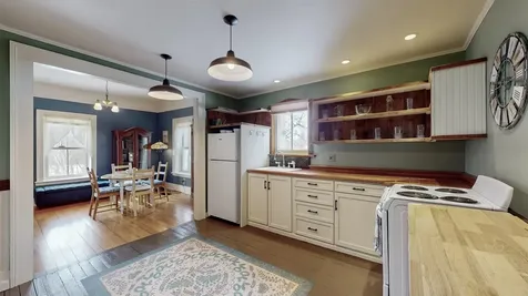 104 Seymour Street Middlebury VT 05753