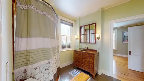 104 Seymour Street Middlebury VT 05753