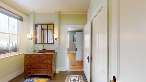 104 Seymour Street Middlebury VT 05753