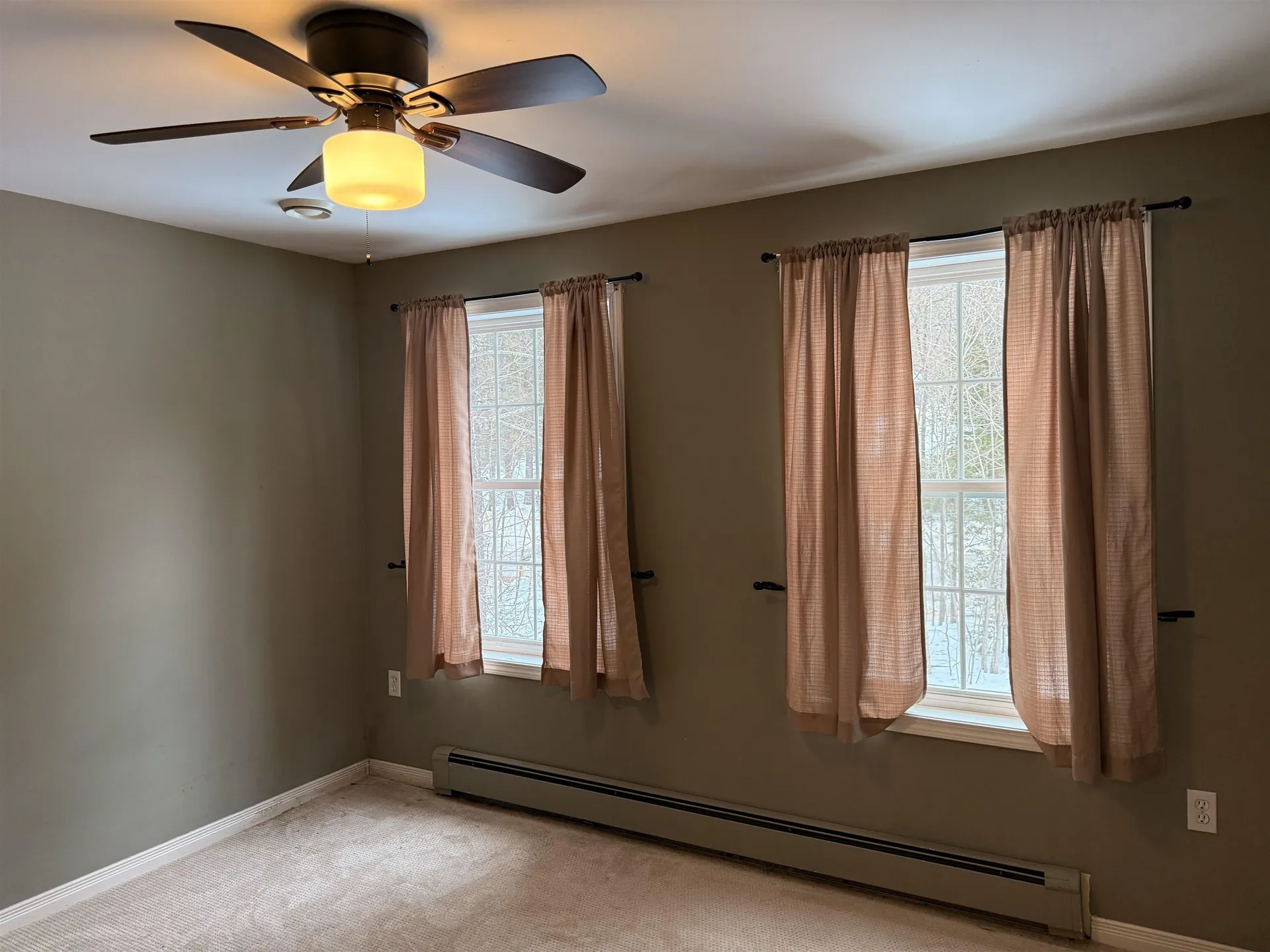 10 Henry Cotton Road Conway NH 03813