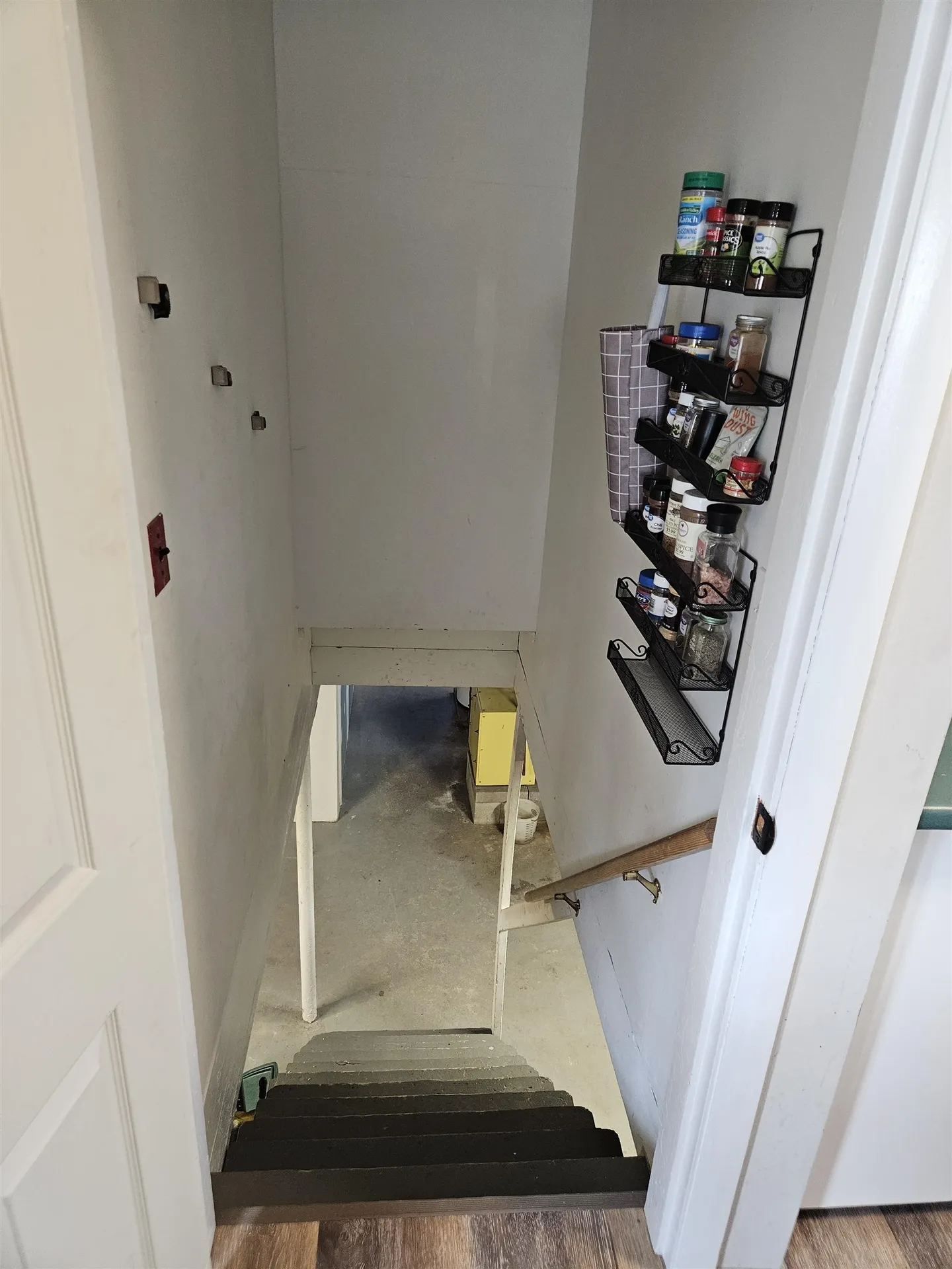 20 Stone Avenue Claremont NH 03743