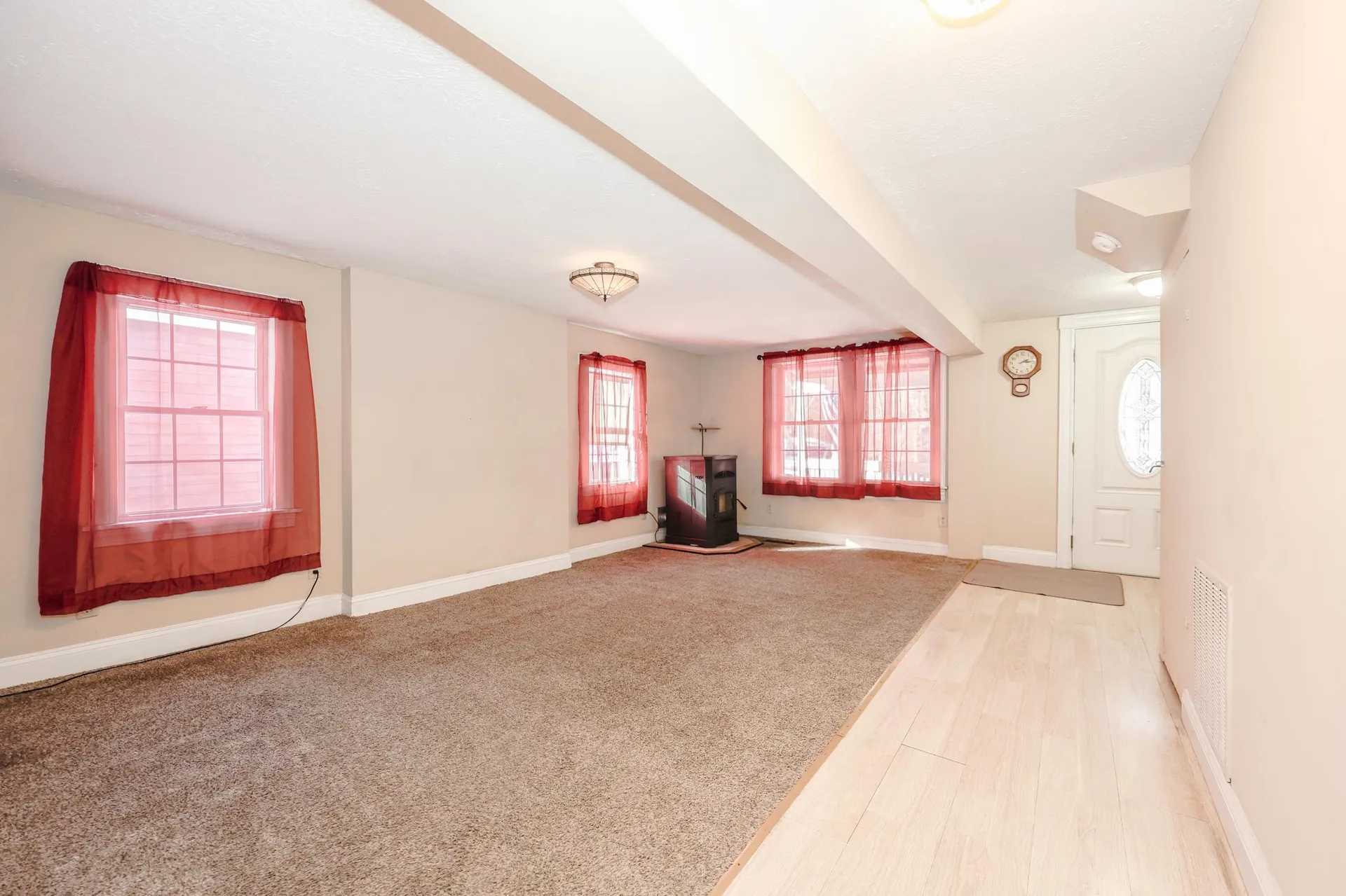 15 Whittemore Street Hillsborough NH 03244