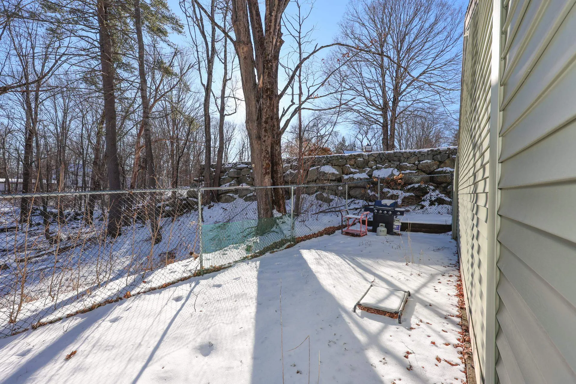 15 Whittemore Street Hillsborough NH 03244