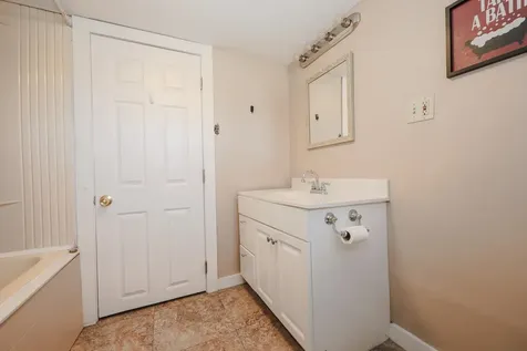 15 Whittemore Street Hillsborough NH 03244