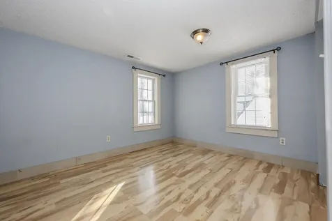 15 Whittemore Street Hillsborough NH 03244
