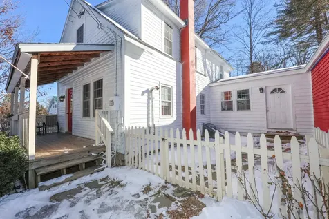 15 Whittemore Street Hillsborough NH 03244