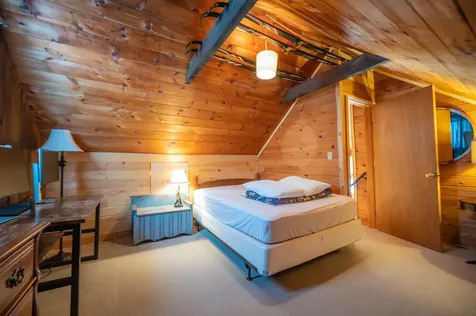 48 Upper Highlands Loop Dover VT 05356