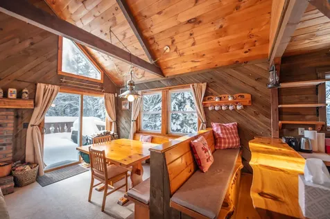 48 Upper Highlands Loop Dover VT 05356