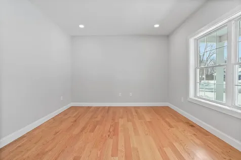 380 E Dunbarton Road Goffstown NH 03045