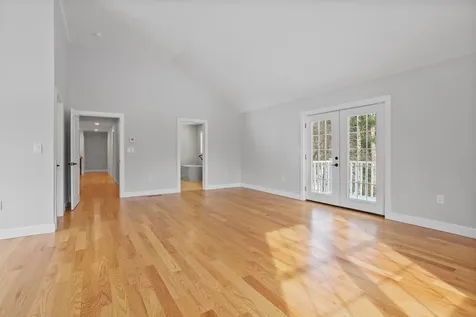 380 E Dunbarton Road Goffstown NH 03045
