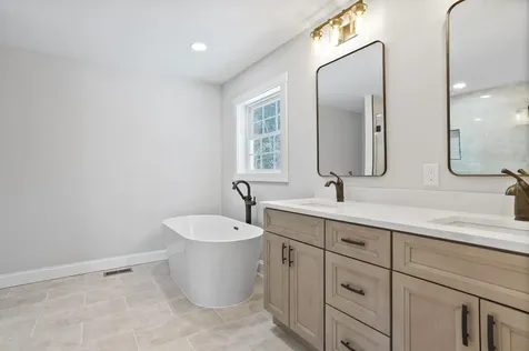 380 E Dunbarton Road Goffstown NH 03045